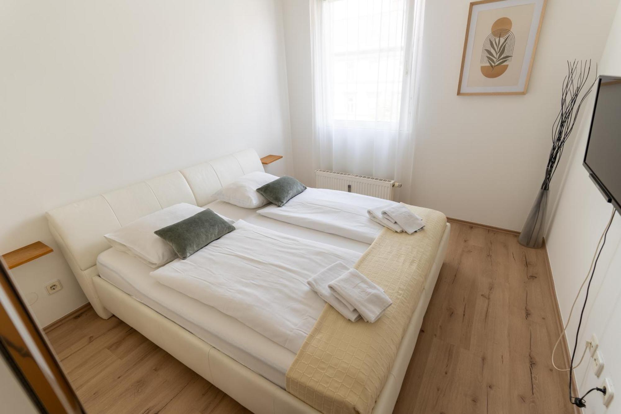 Apartment Klagenfurt Center With Free Parking - Ring41 Клагенфурт Екстериор снимка